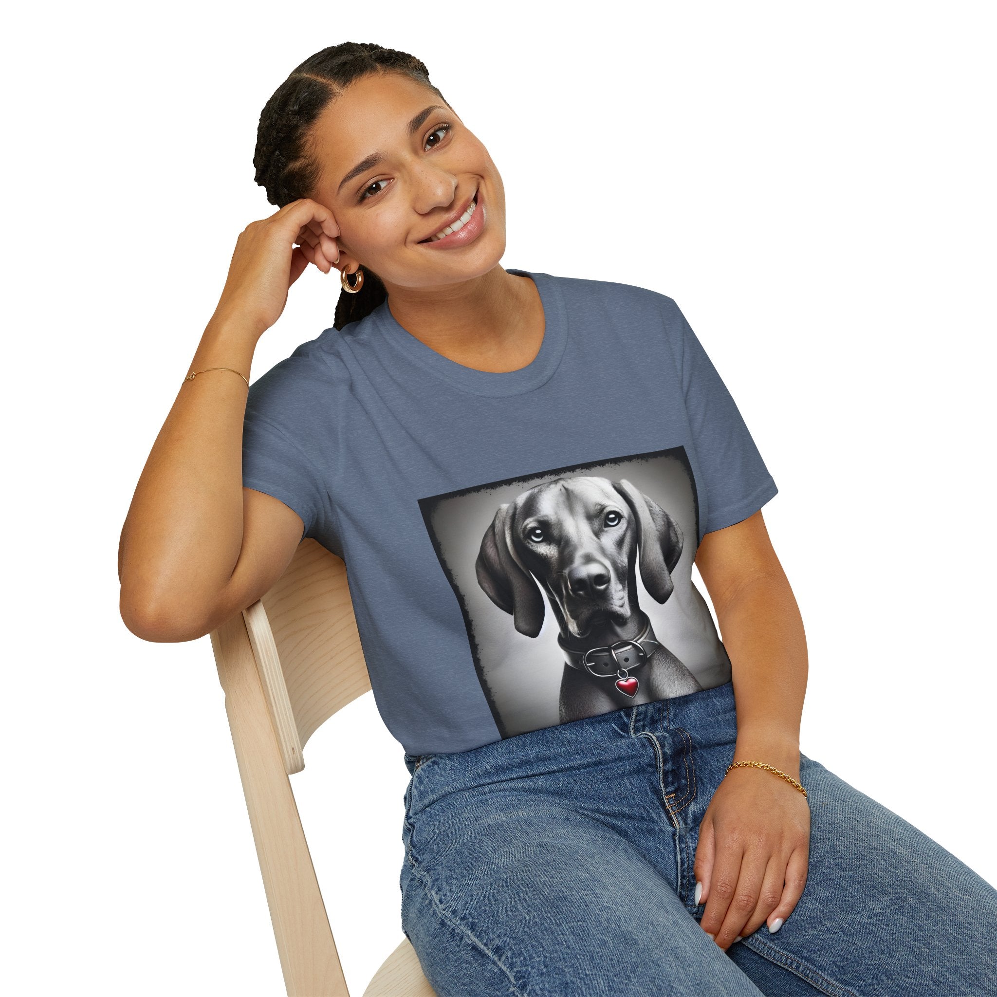 Vizsla Heart Charm | Unisex Dog T-Shirt