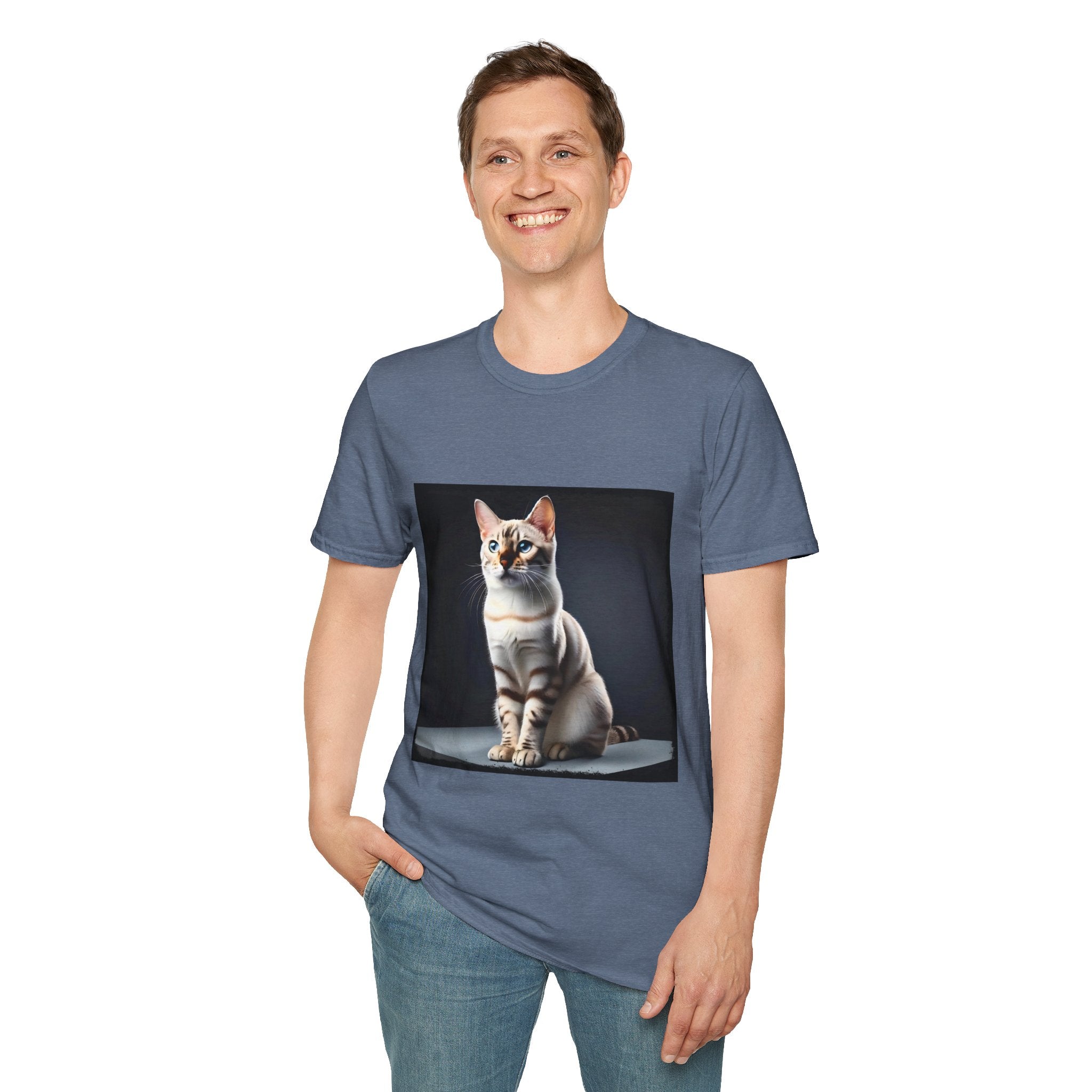 Bengal Cat Snow Lynx Lady | Unisex Cat T-Shirt