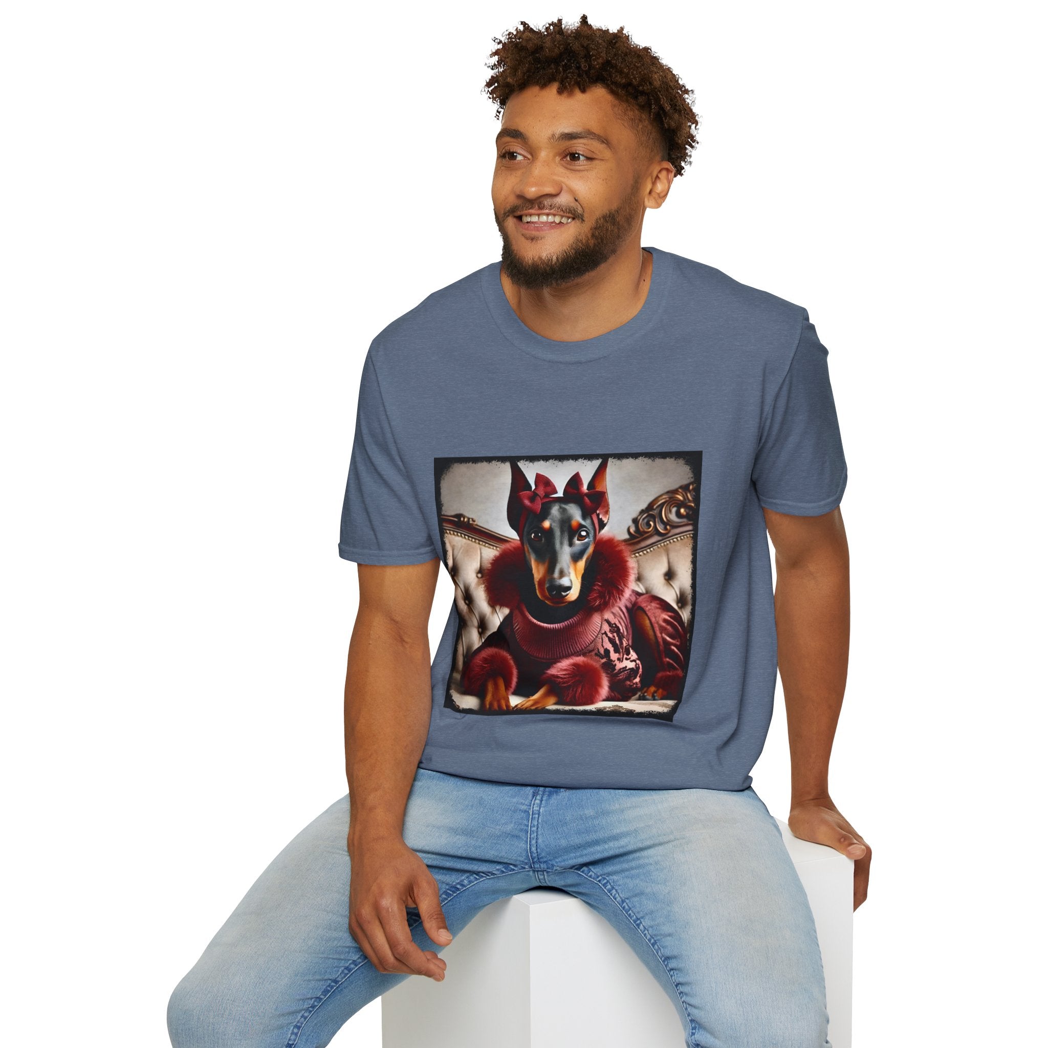 Doberman Pinscher Slay Queen | Unisex Dog T-Shirt