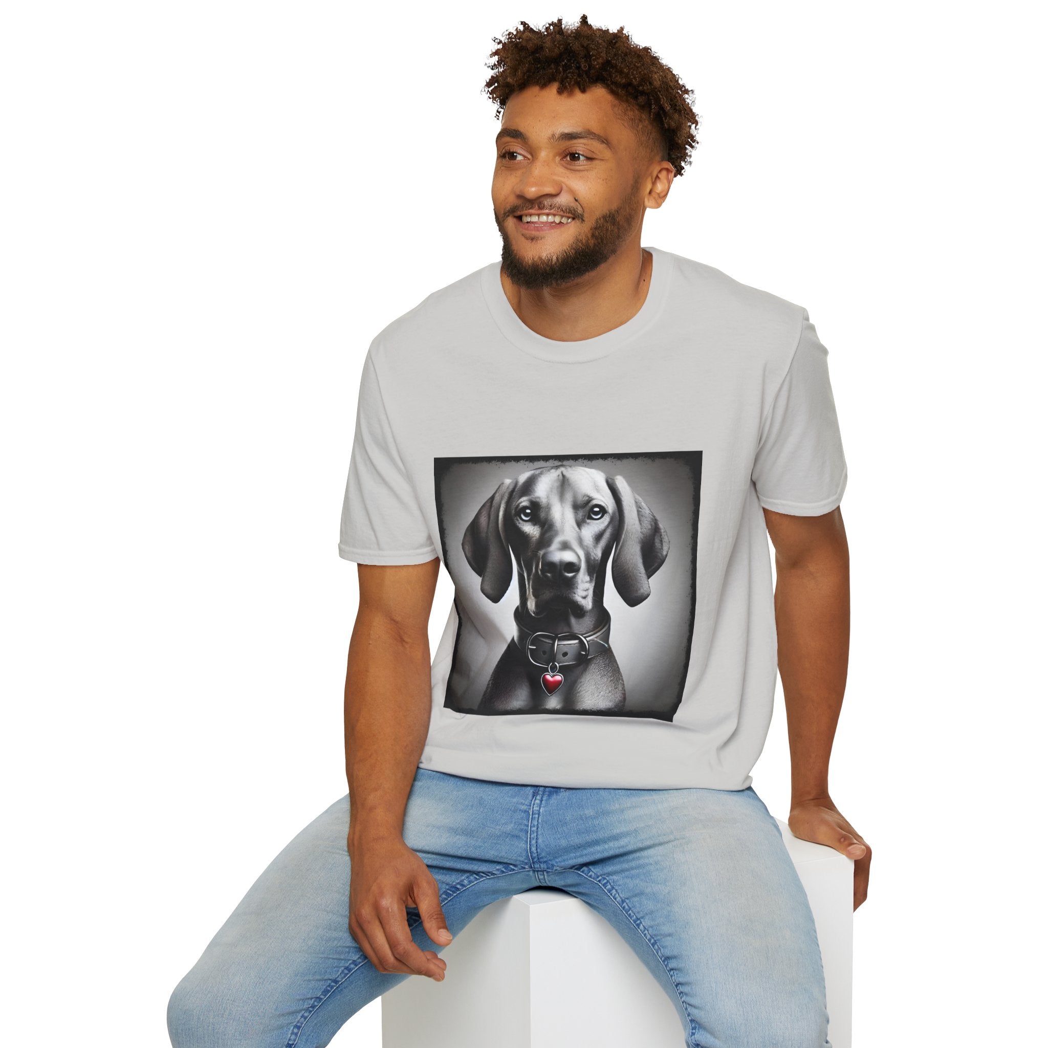 Vizsla Heart Charm | Unisex Dog T-Shirt