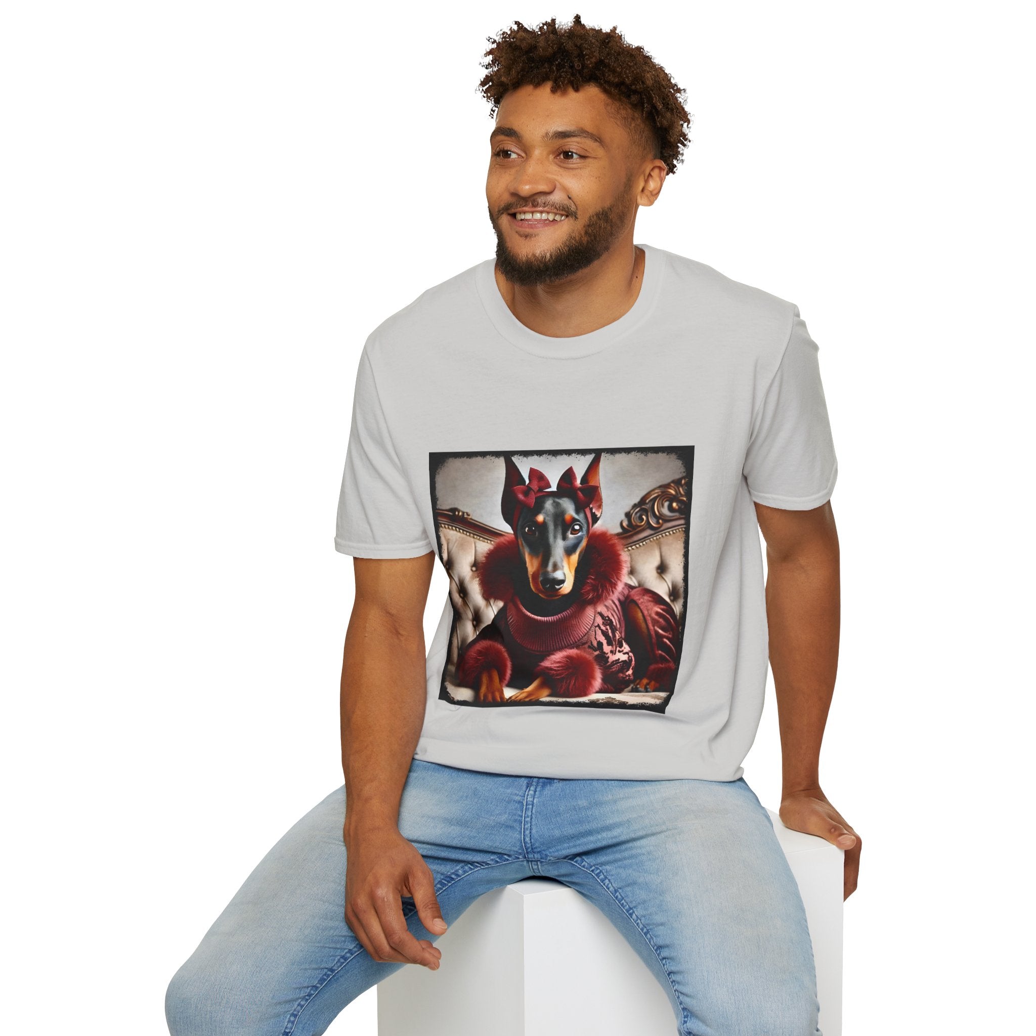 Doberman Pinscher Slay Queen | Unisex Dog T-Shirt