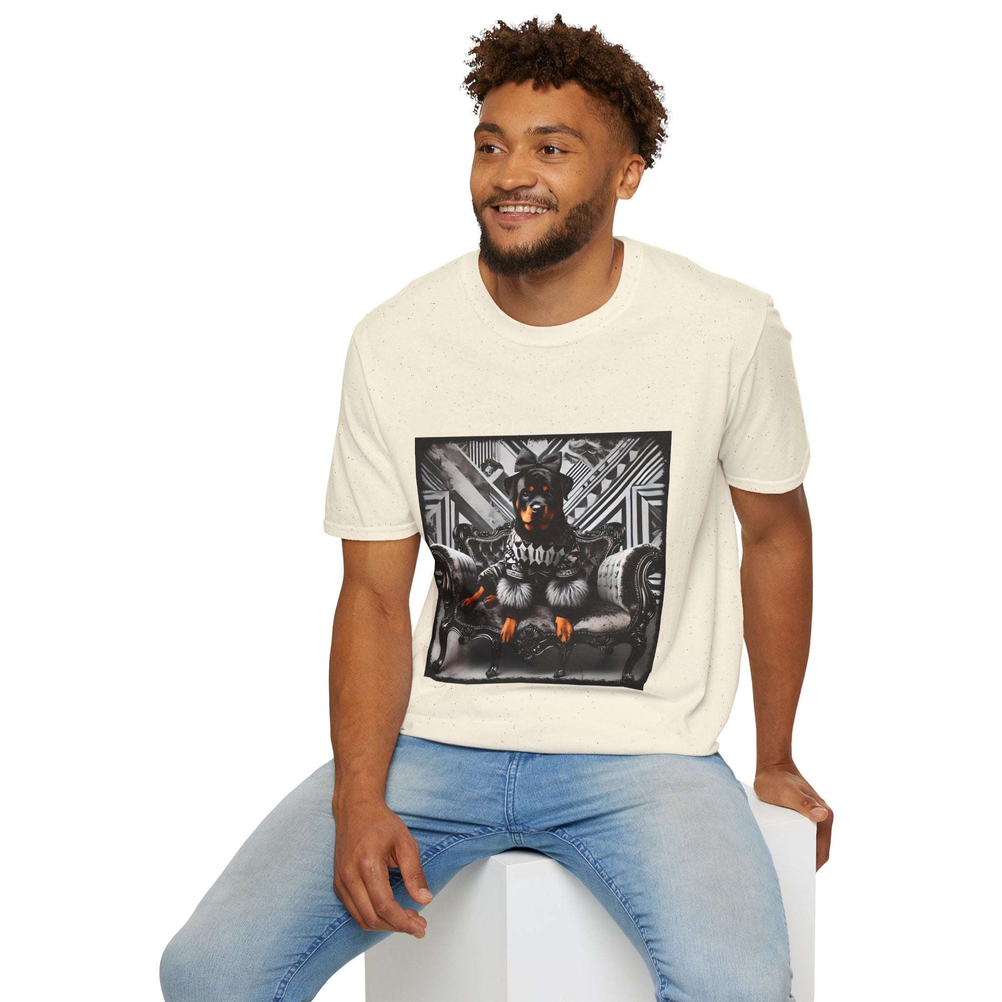 Rottweiler Modern Diva | Unisex Dog T-Shirt