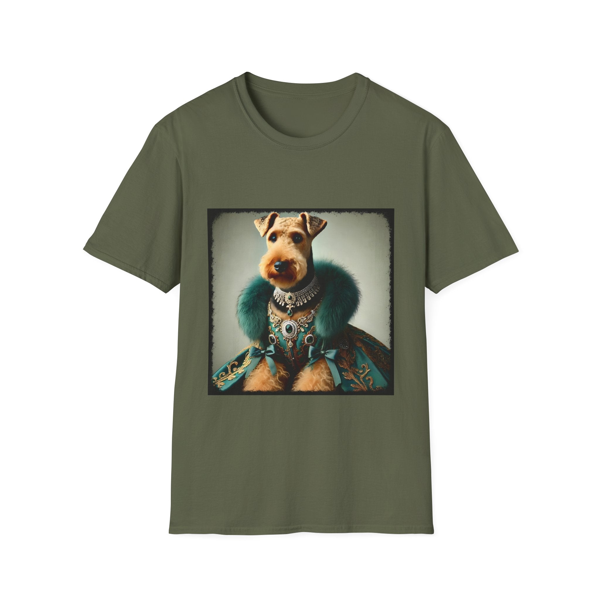 Airedale Terrier Shirt | Emerald Queen Dog Lover Tee