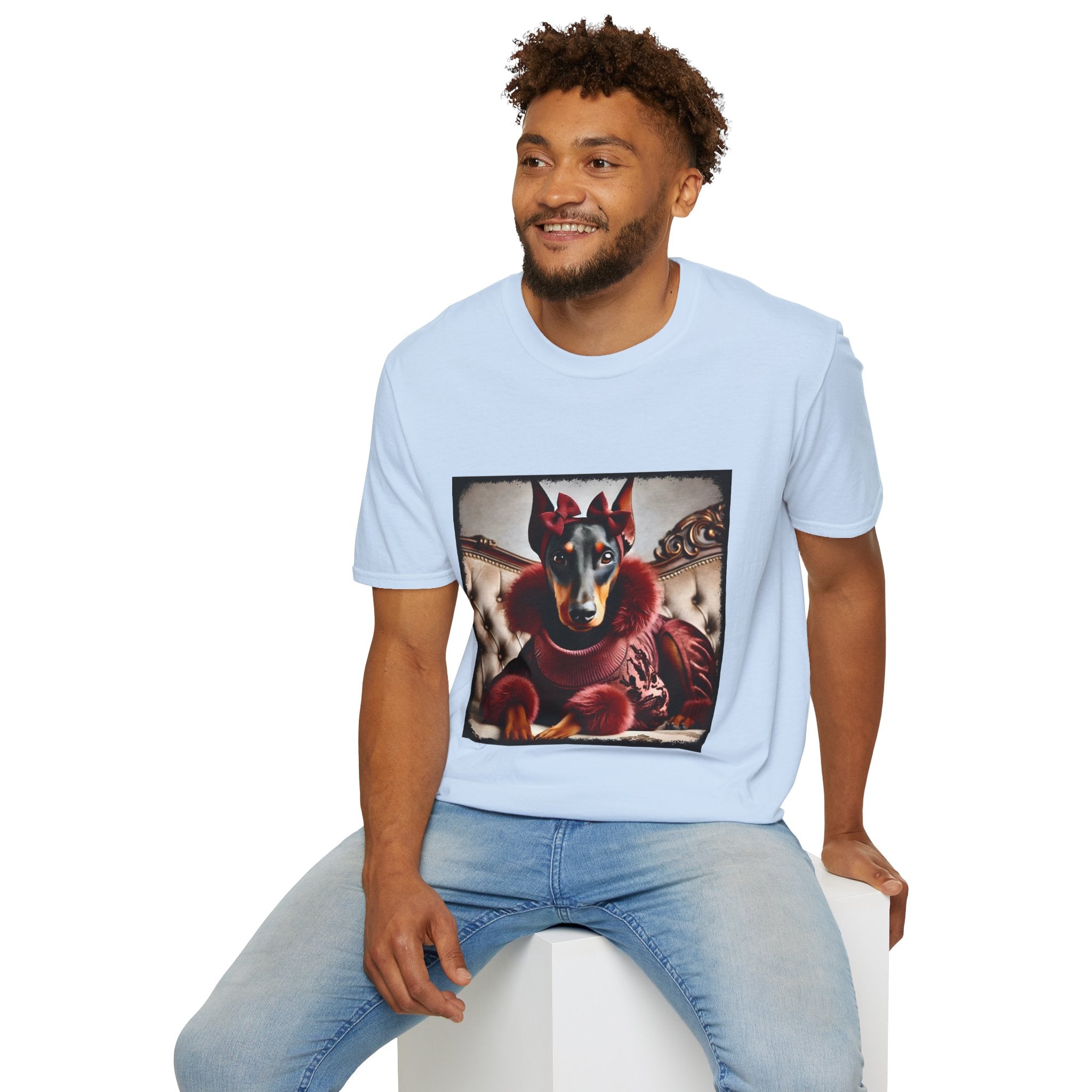 Doberman Pinscher Slay Queen | Unisex Dog T-Shirt