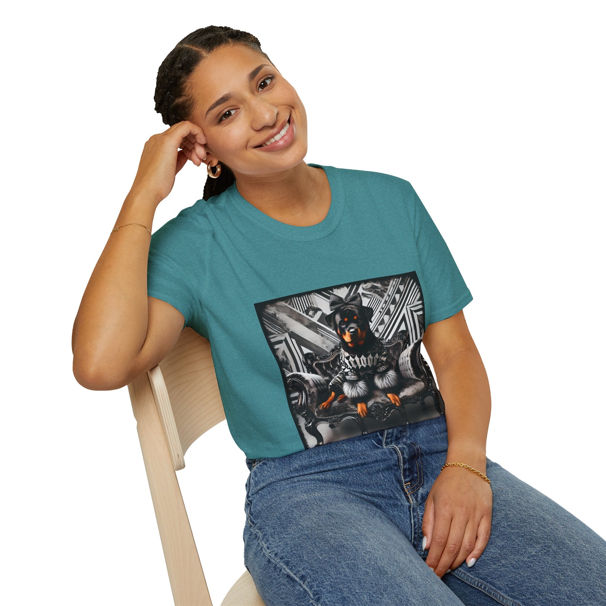 Rottweiler Modern Diva | Unisex Dog T-Shirt