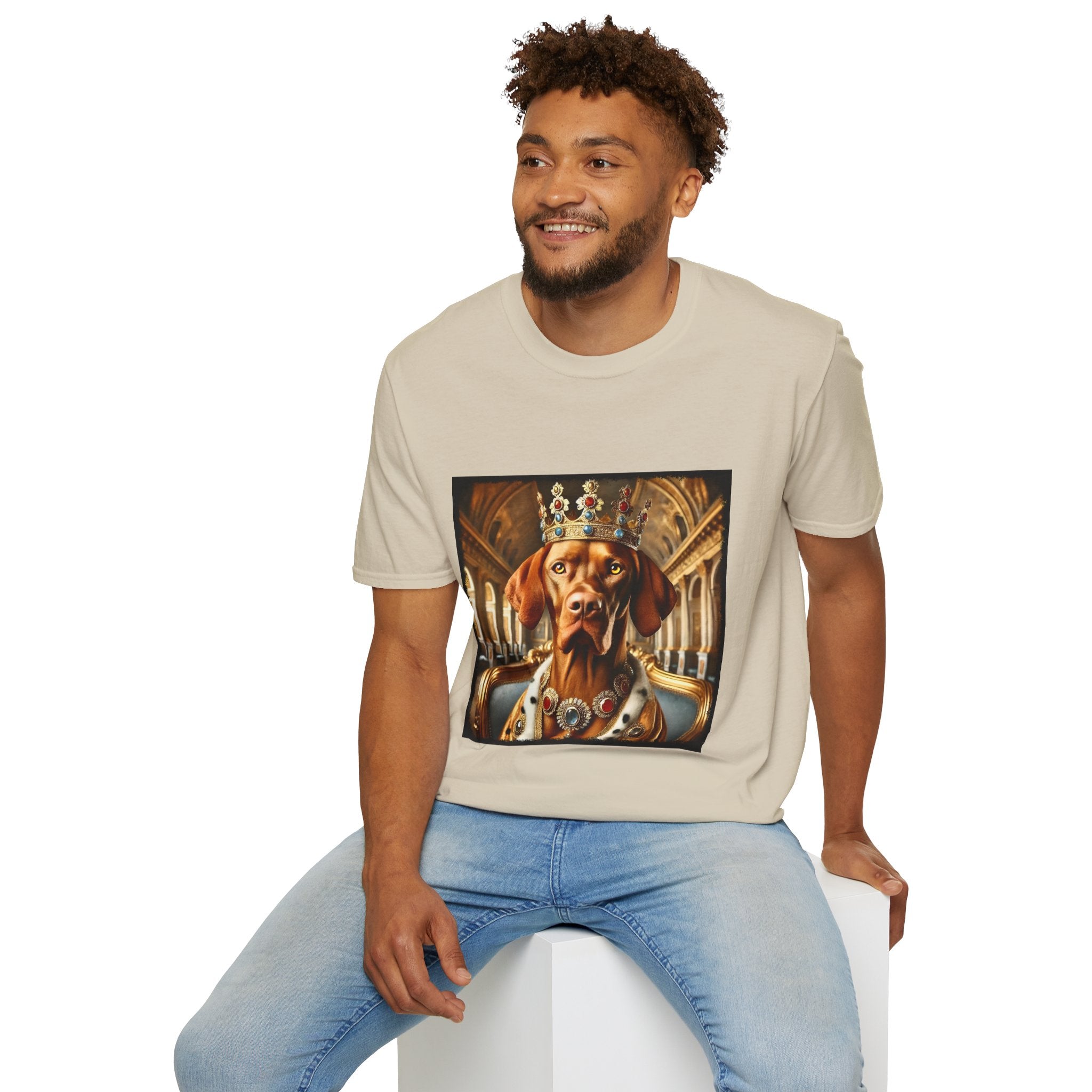 Vizsla King Supreme | Unisex Dog T-Shirt