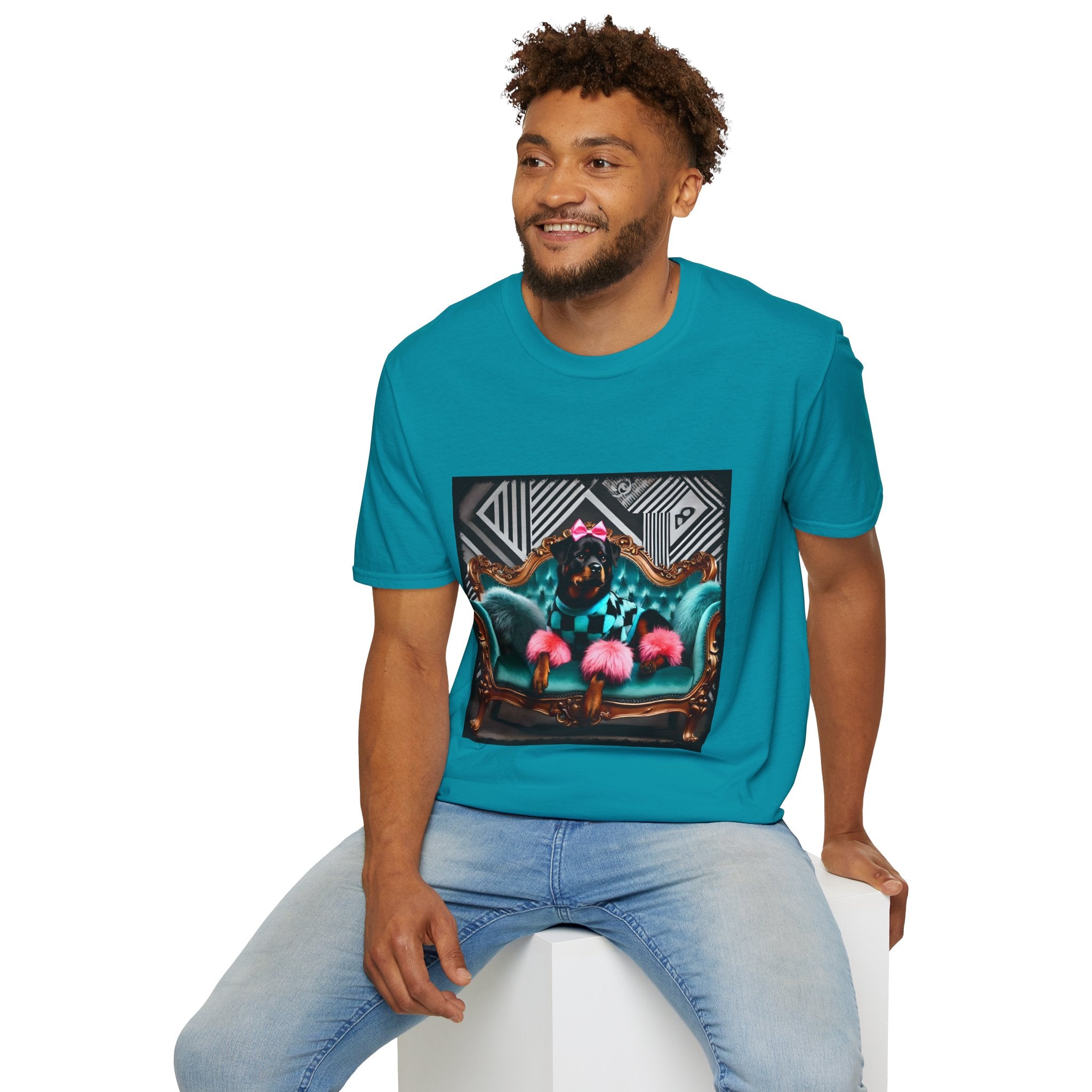 Rottweiler Fierce Fashionista | Unisex Dog T-Shirt