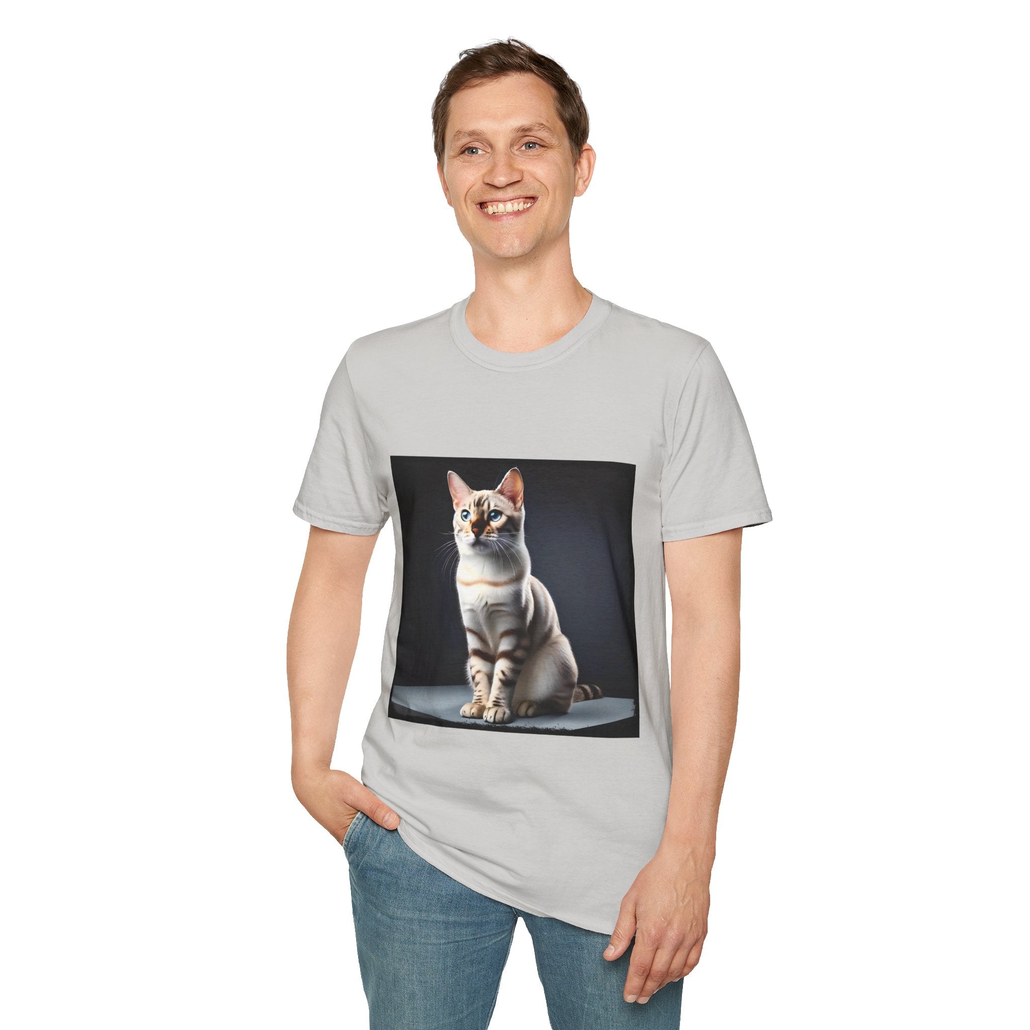 Bengal Cat Snow Lynx Lady | Unisex Cat T-Shirt