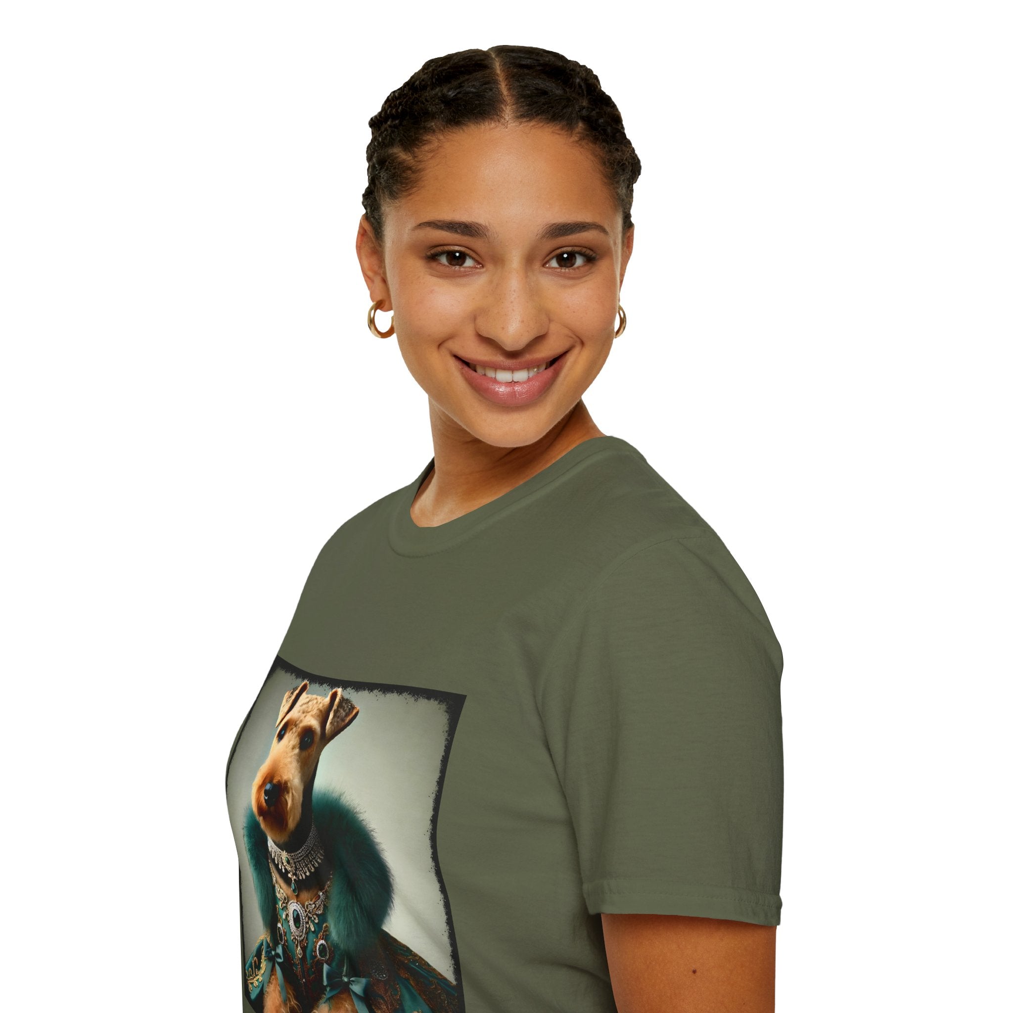 Airedale Terrier Shirt | Emerald Queen Dog Lover Tee