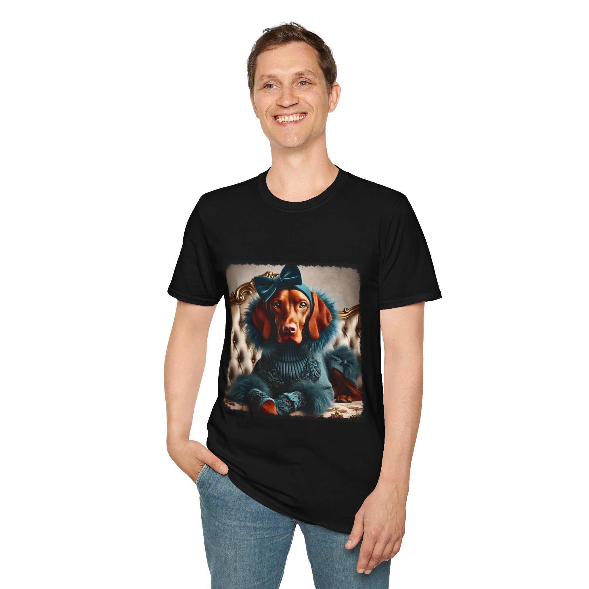 Vizsla Fashion Icon | Unisex Dog T-Shirt