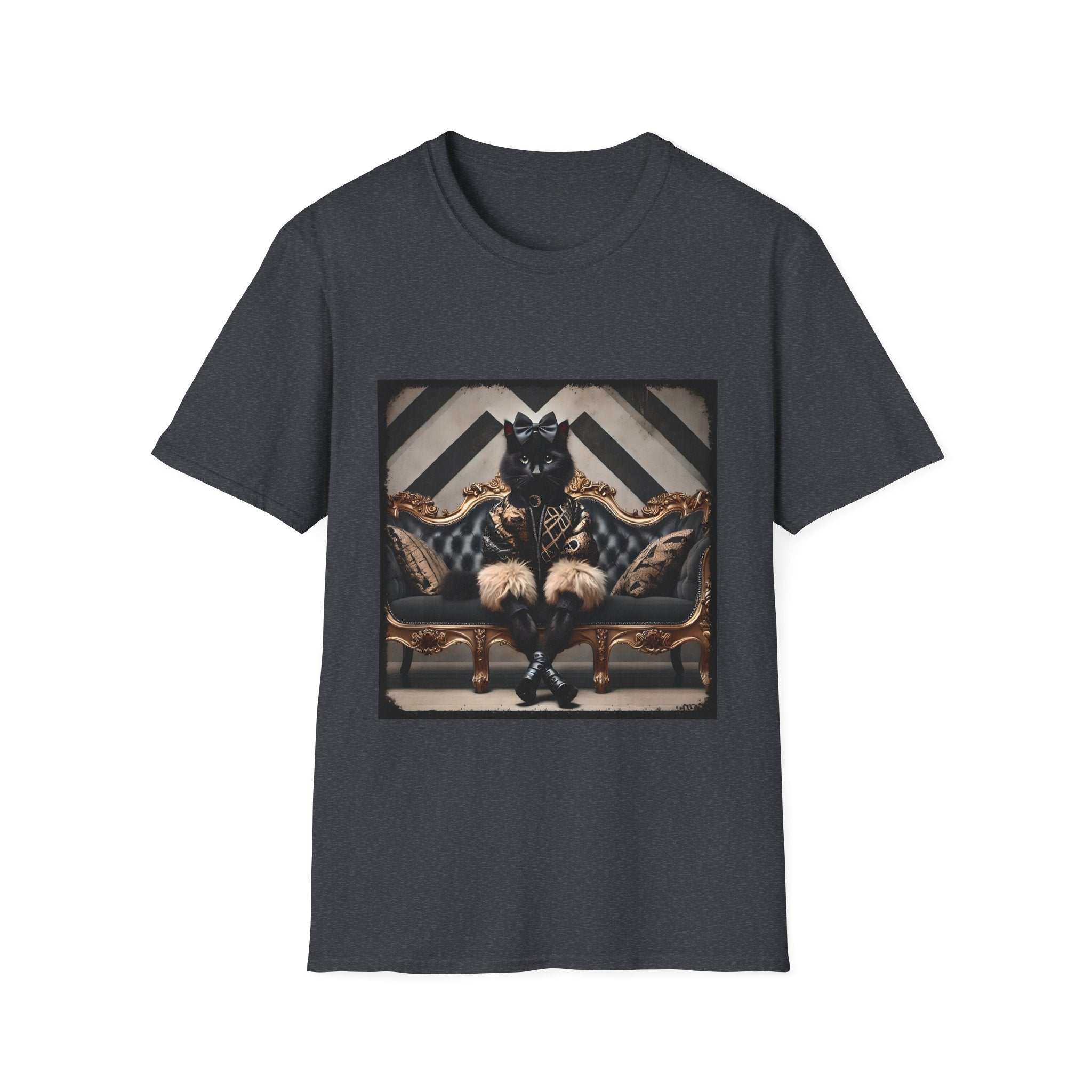 Bombay Cat Golden Diva | Unisex Cat T-Shirt