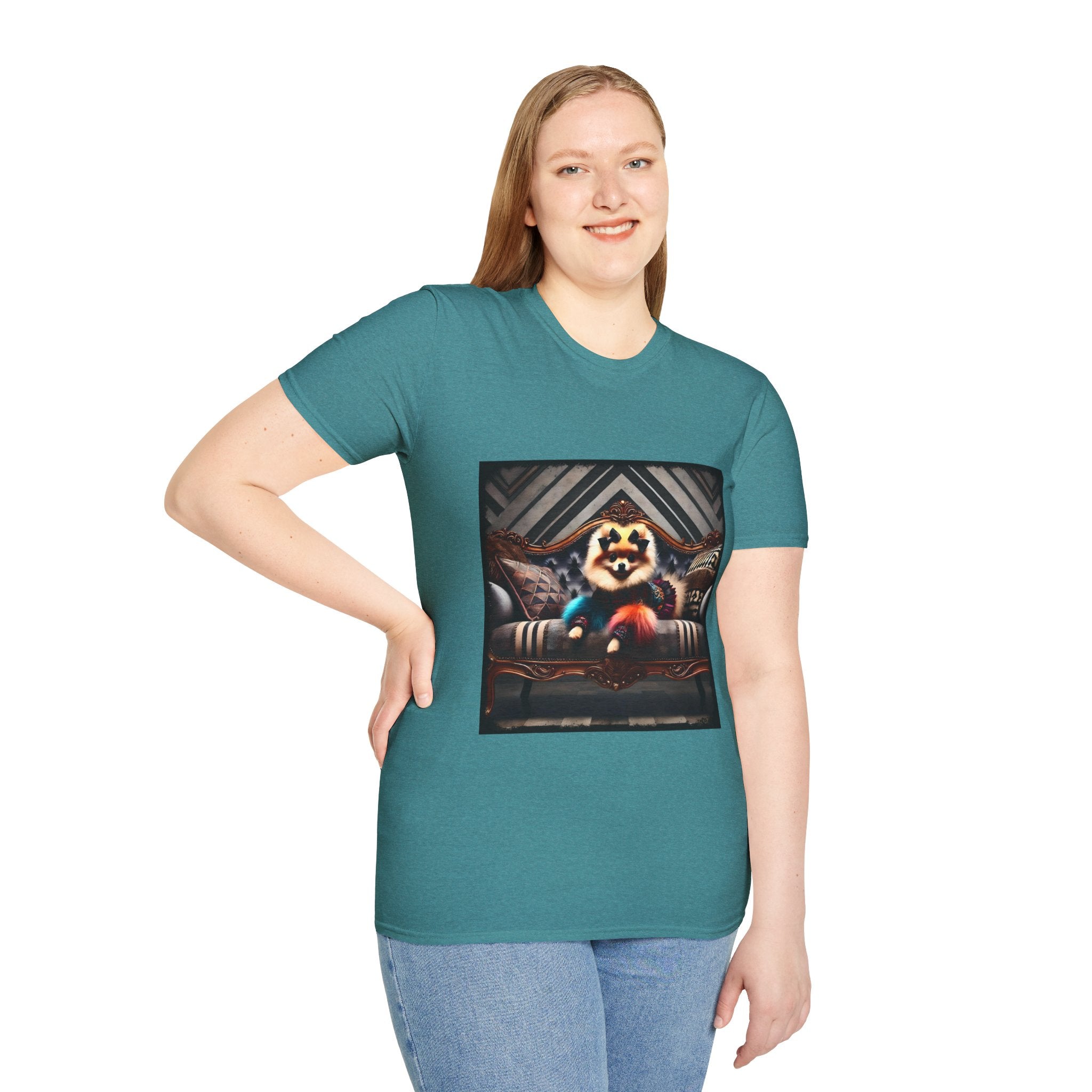 Pomeranian Fierce Fashionista | Unisex Dog T-Shirt