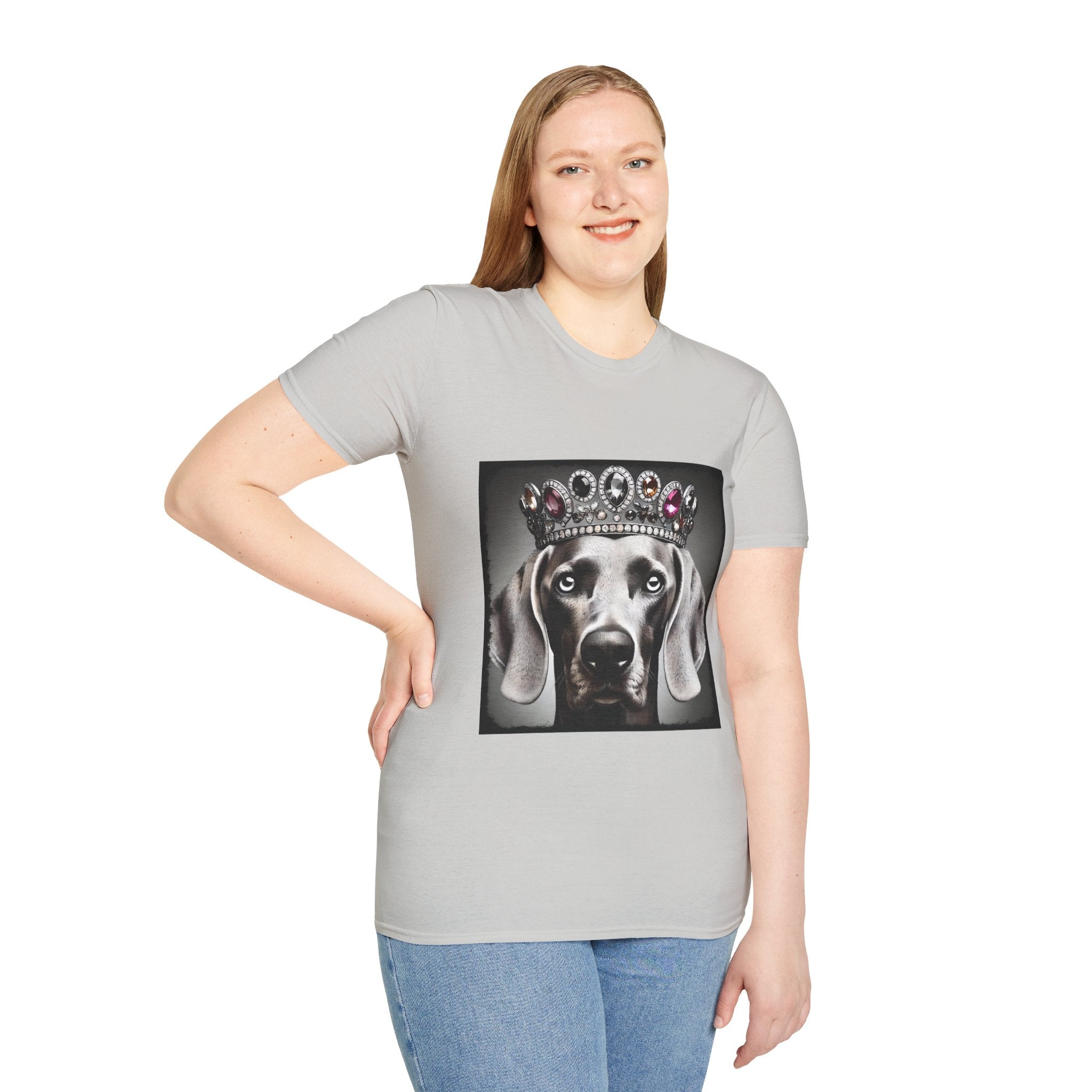 Weimaraner Queen Supreme | Unisex Dog T-Shirt