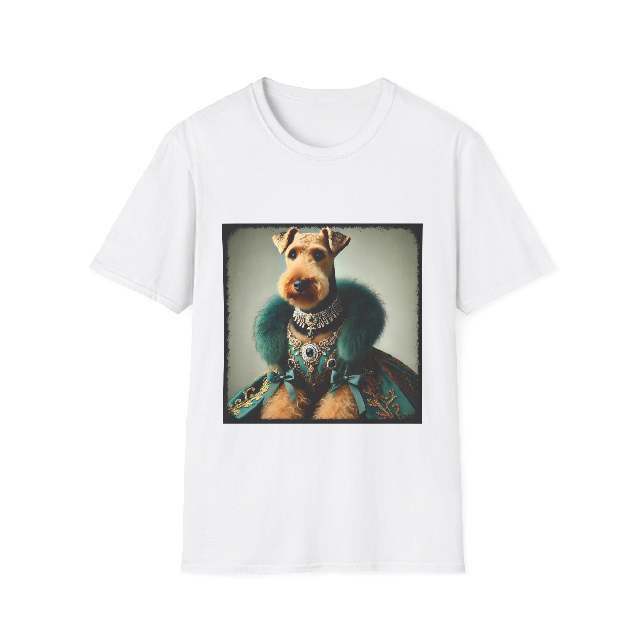 Airedale Terrier Shirt | Emerald Queen Dog Lover Tee